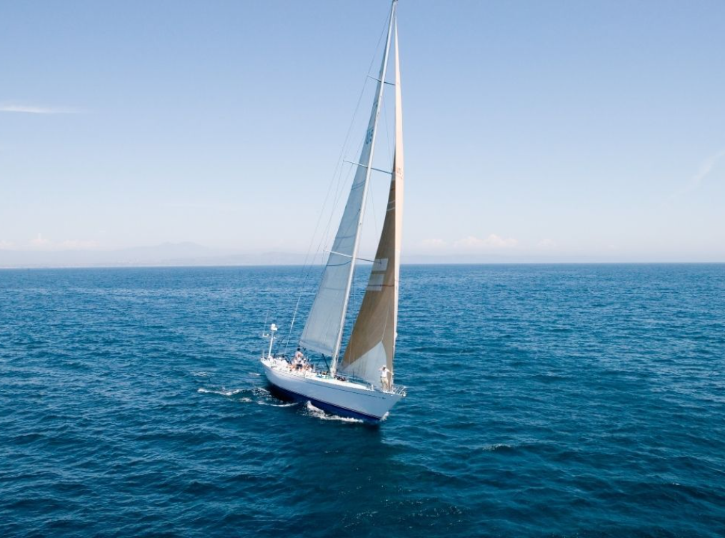 Rüzgarla Dans Edin: Ege ve Akdeniz'de Unutulmaz Bir Yelkenli Keyfi